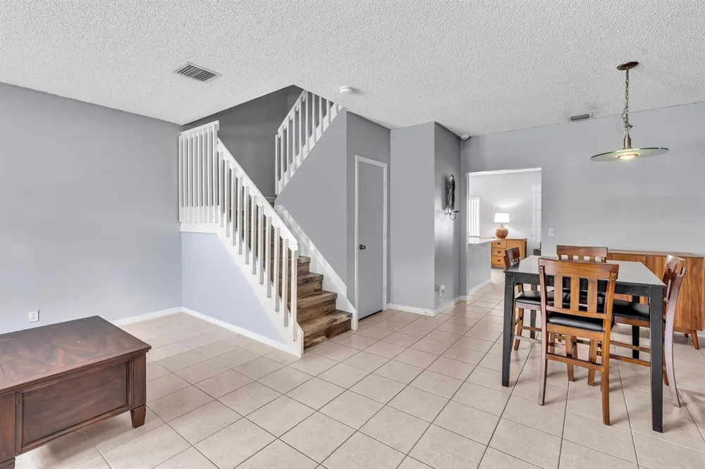 6001 Harbor Isle Way #494 Tamarac, FL 33321
