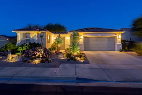 3742 Date Palm Trail