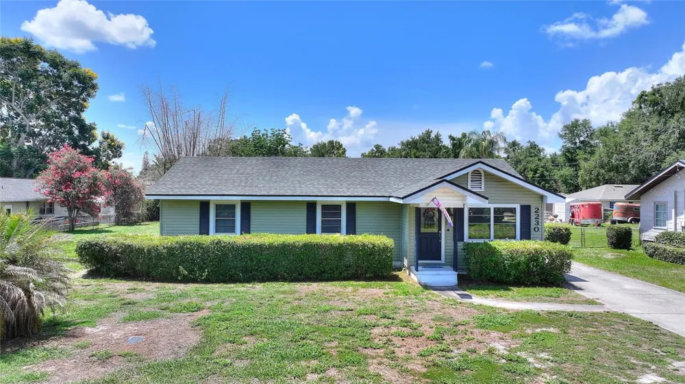2230 W CENTRAL AVENUE Winter Haven, FL 33880