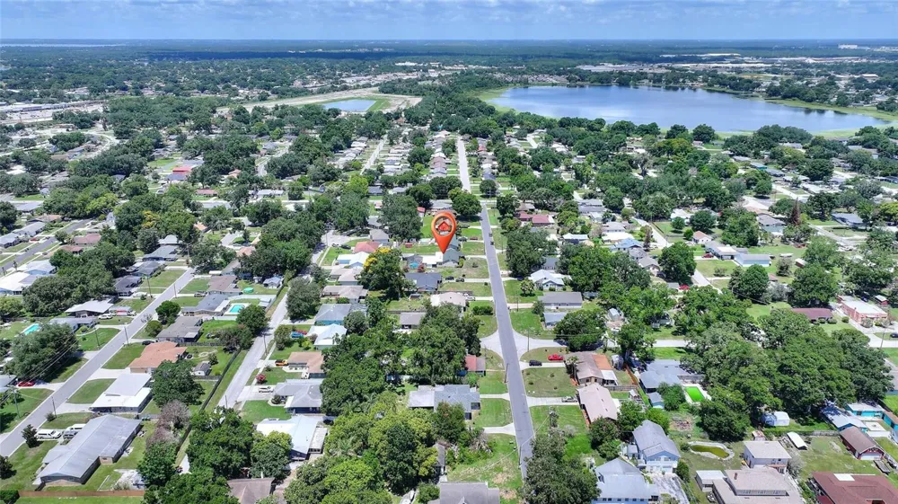 2230 W CENTRAL AVENUE Winter Haven, FL 33880