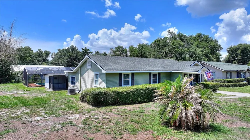 2230 W CENTRAL AVENUE Winter Haven, FL 33880