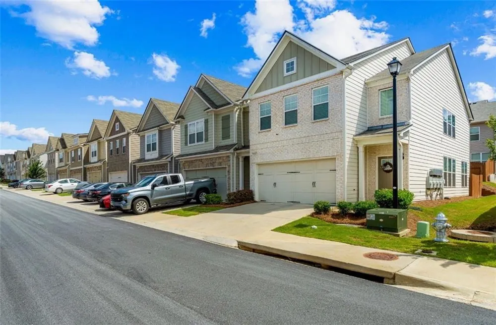 7651 Squire Court Fairburn, GA 30213