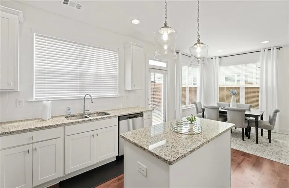 7651 Squire Court Fairburn, GA 30213