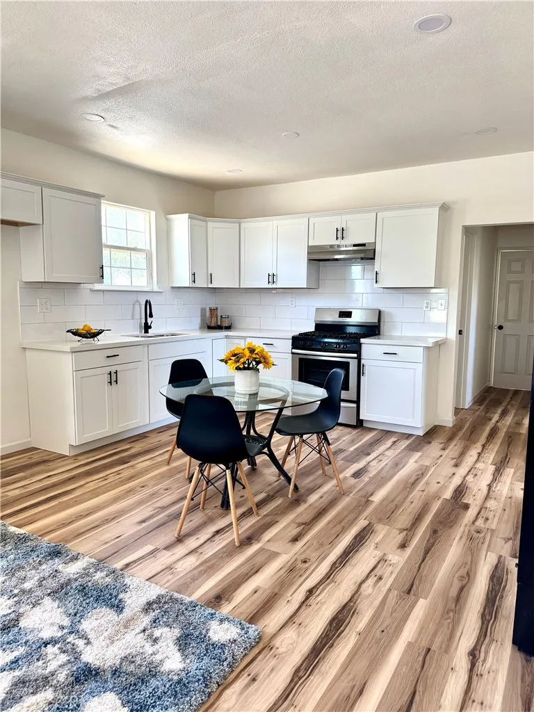 1803 Chronicle Stockton, CA 95205