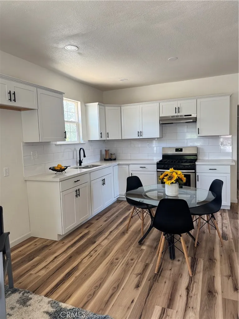 1803 Chronicle Stockton, CA 95205