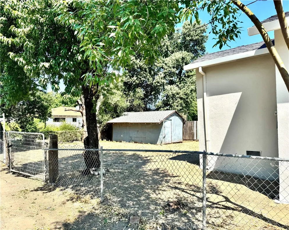 1803 Chronicle Stockton, CA 95205