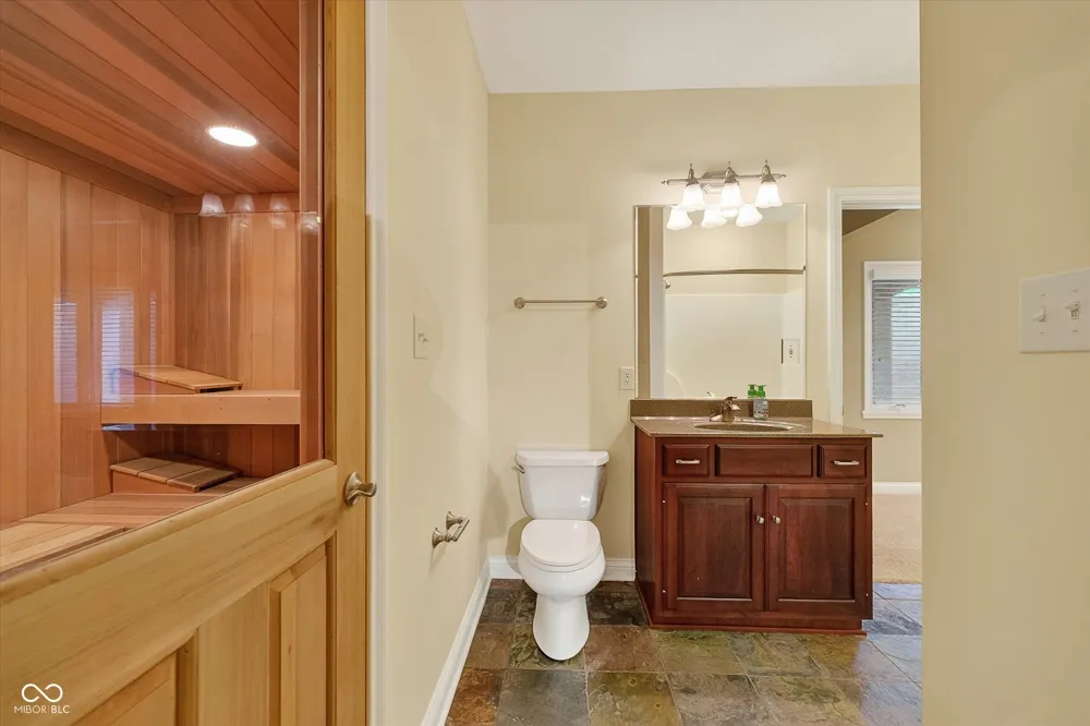5913 Chartwell Drive Bargersville, IN 46106
