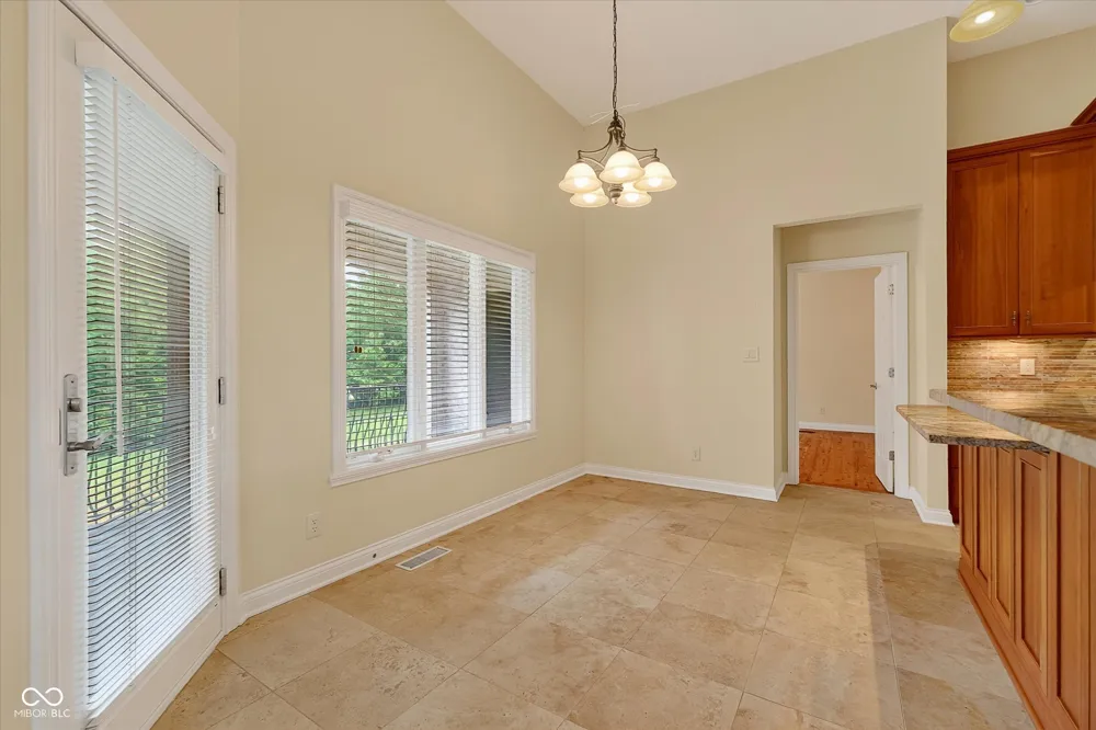 5913 Chartwell Drive Bargersville, IN 46106