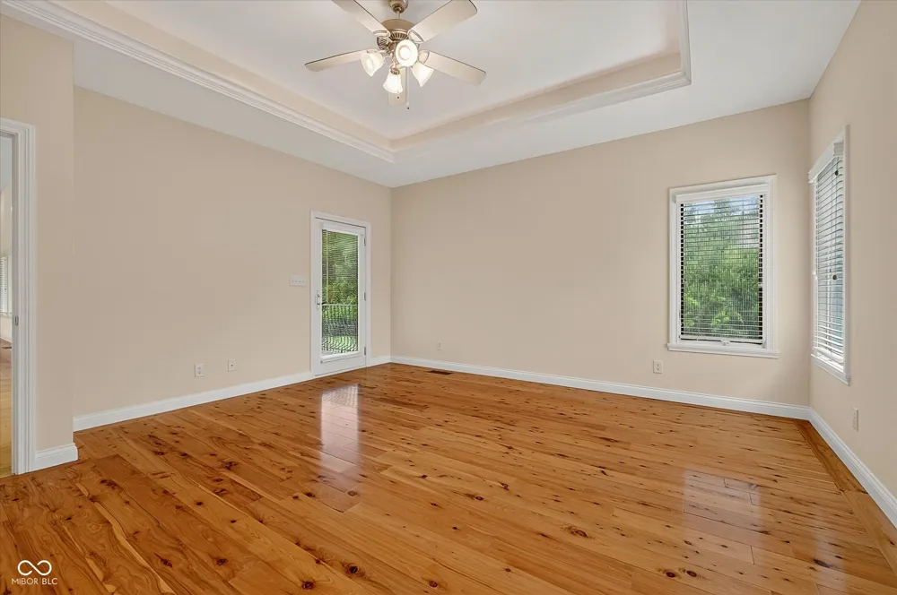 5913 Chartwell Drive Bargersville, IN 46106