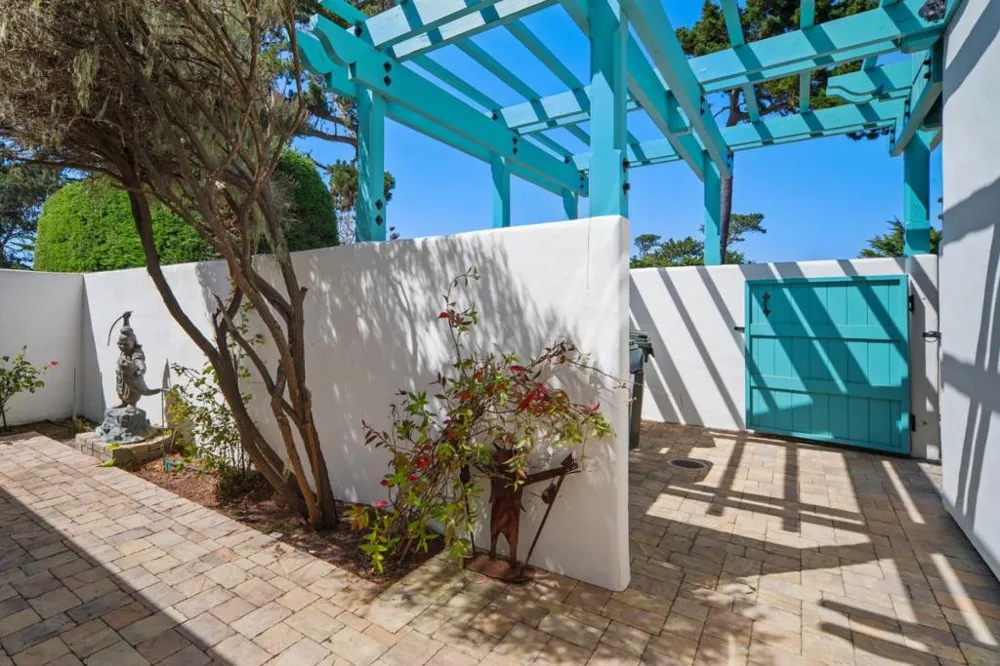 1031 The Old Drive Pebble Beach, CA 93953