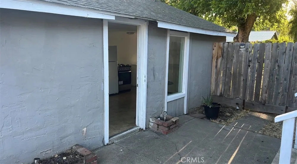 1456 Cameron #1-4 Merced, CA 95340
