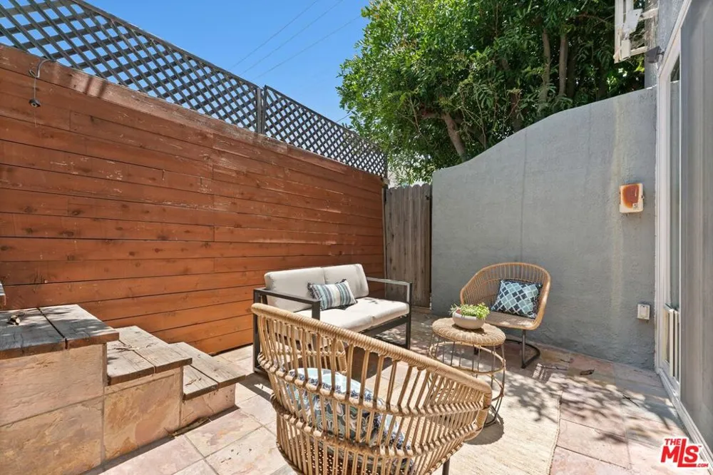 1436 20th Street #8 Santa Monica, CA 90404