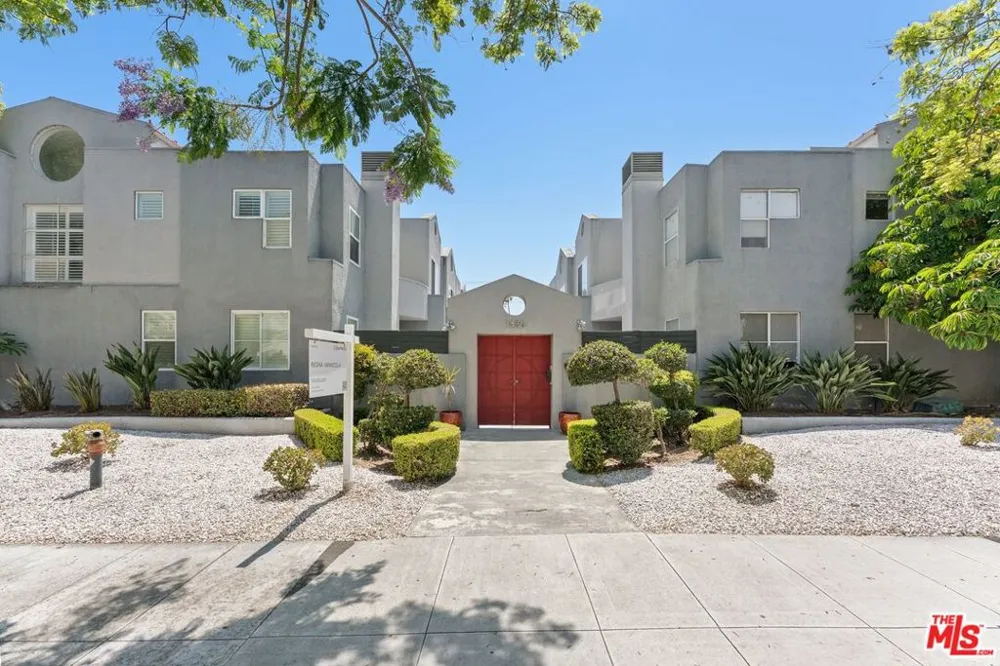 1436 20th Street #8 Santa Monica, CA 90404