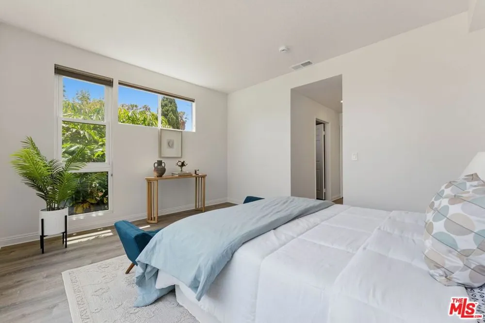 1436 20th Street #8 Santa Monica, CA 90404