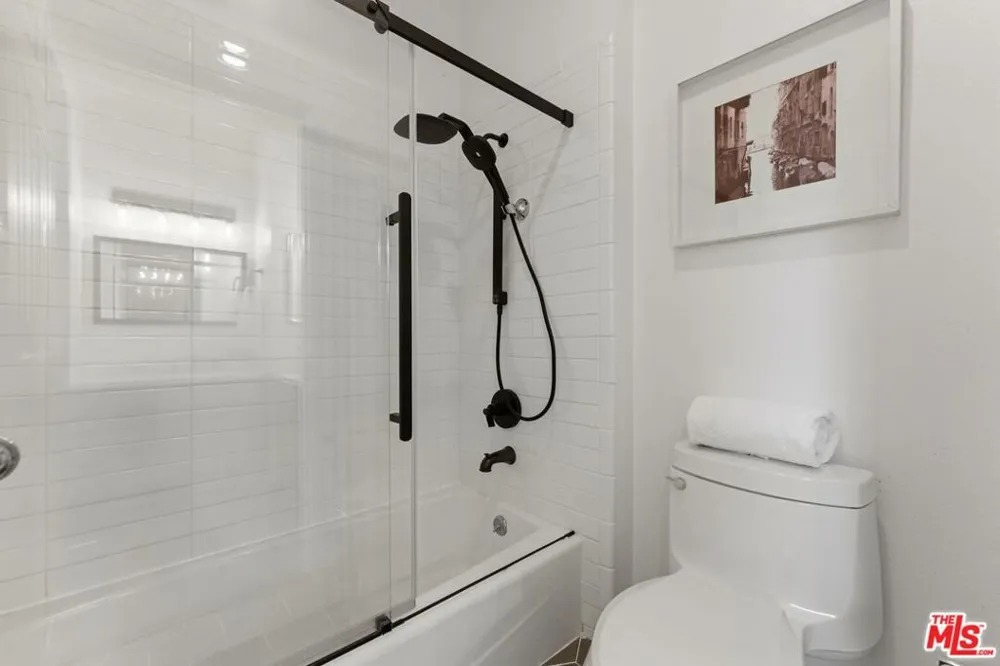 1436 20th Street #8 Santa Monica, CA 90404
