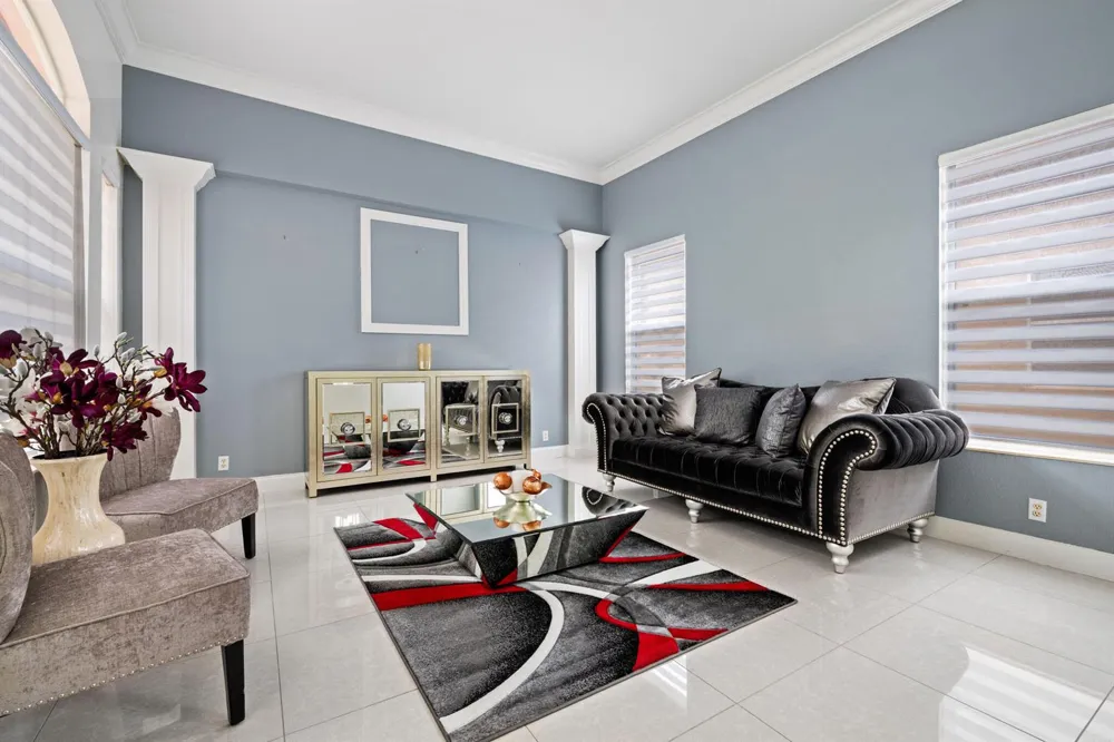658 Cresta Circle West Palm Beach, FL 33413