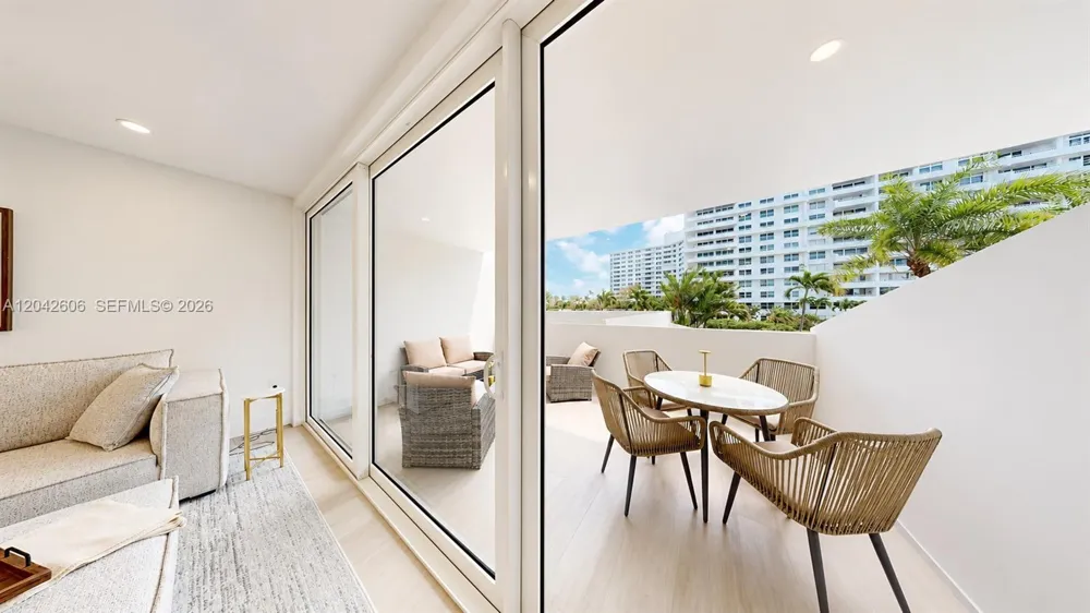 177 Ocean Lane Dr #213 Key Biscayne, FL 33149