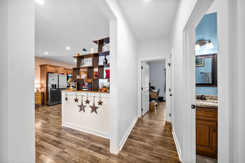 381 Tummins Rd Mc Ewen, TN 37101