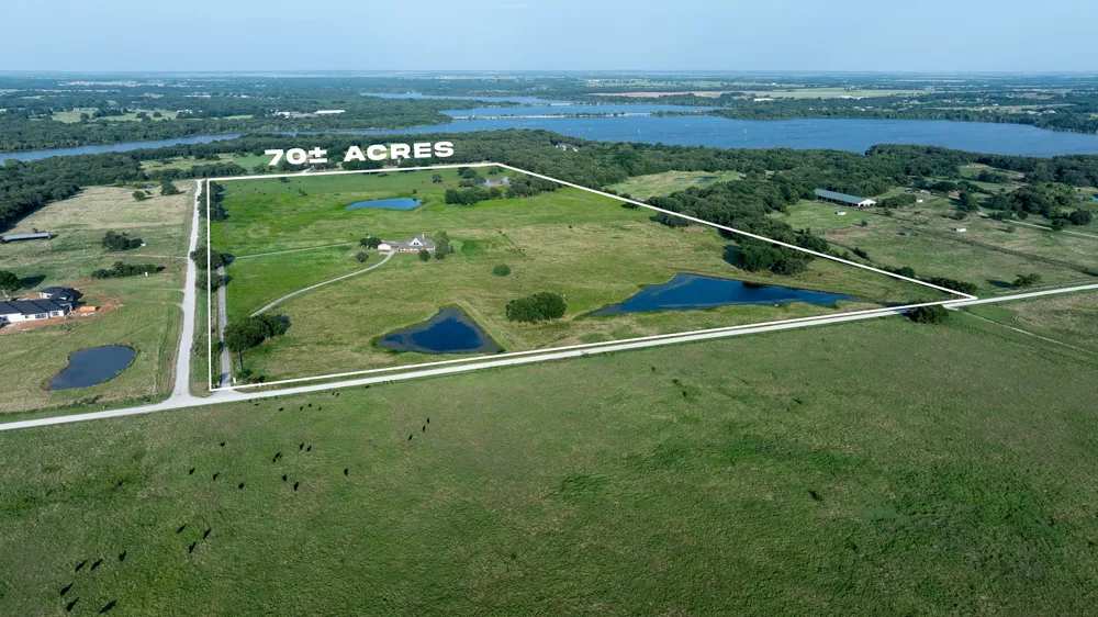 360 Pop Noah Road Collinsville, TX 76233