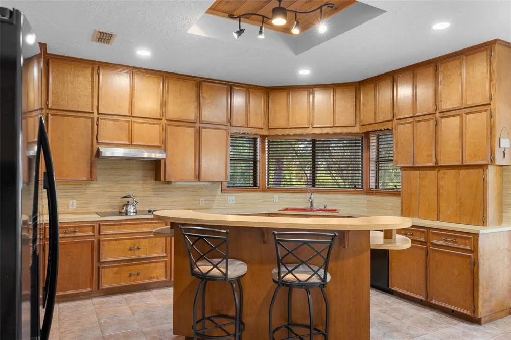 179 Stiewert Ln Paige, TX 78659