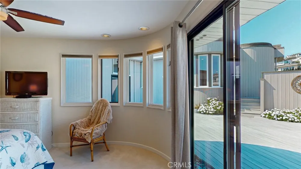 4925 Windsor Boulevard Cambria, CA 93428