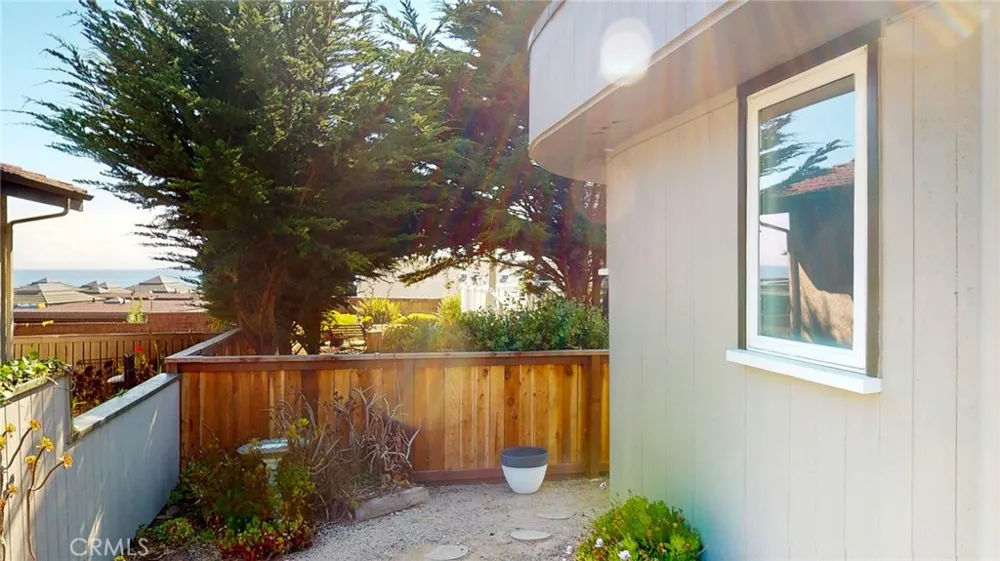4925 Windsor Boulevard Cambria, CA 93428
