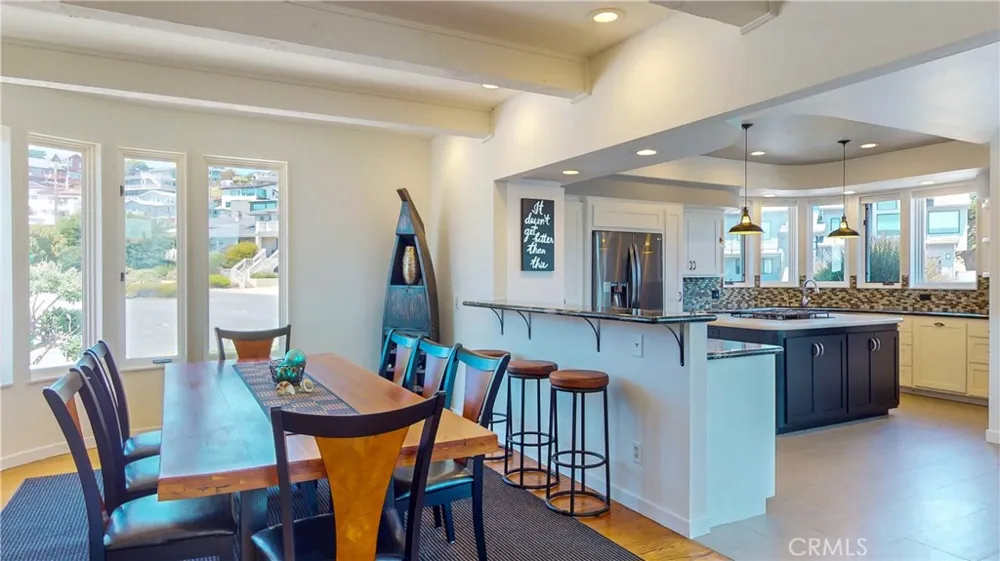 4925 Windsor Boulevard Cambria, CA 93428
