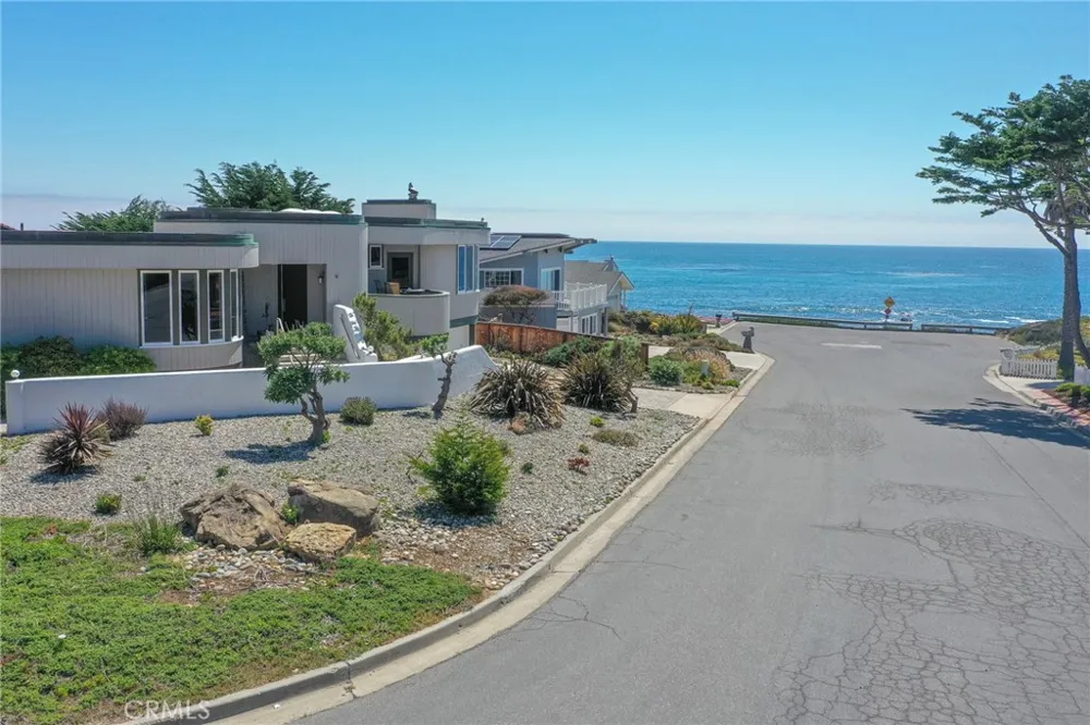 4925 Windsor Boulevard Cambria, CA 93428