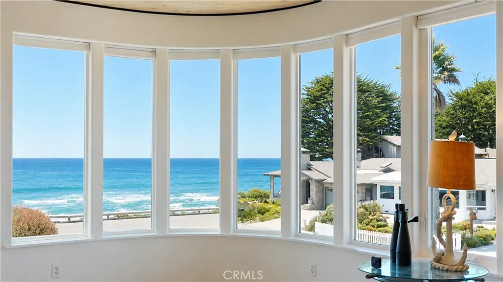 4925 Windsor Boulevard Cambria, CA 93428