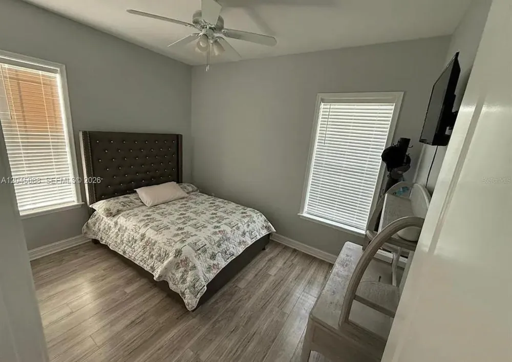 24920 SE highway 450 Other City - In The State Of Florida, FL 32784