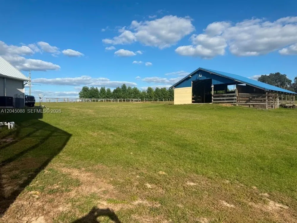 24920 SE highway 450 Other City - In The State Of Florida, FL 32784