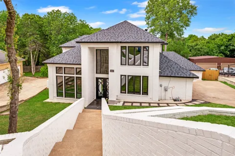 1417 Wyndmere Drive