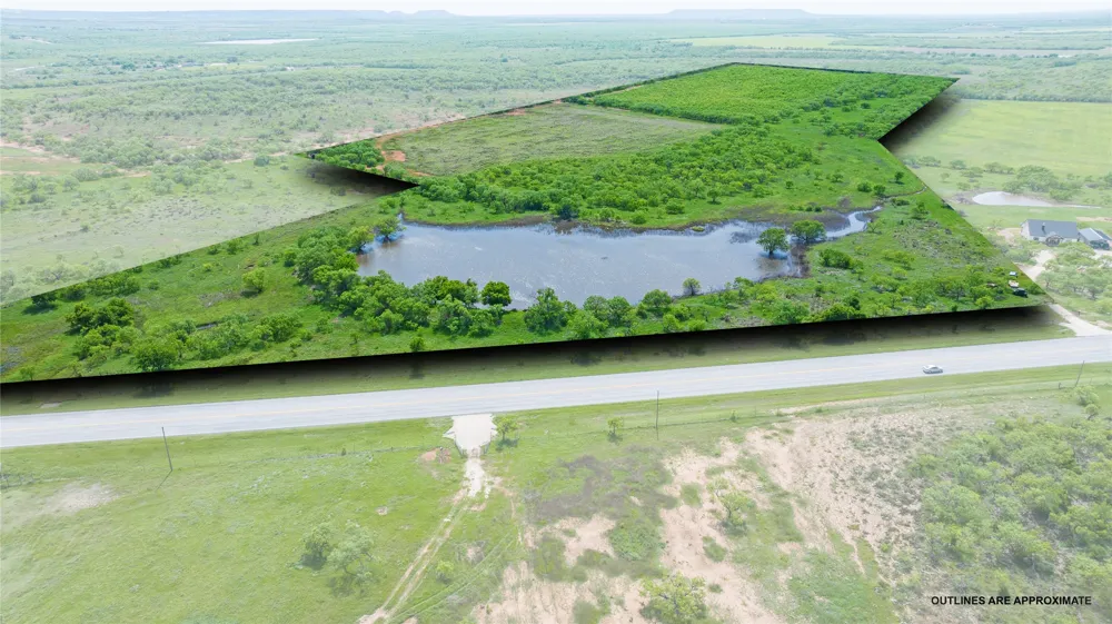 7416 Highway 84 Lawn, TX 79530