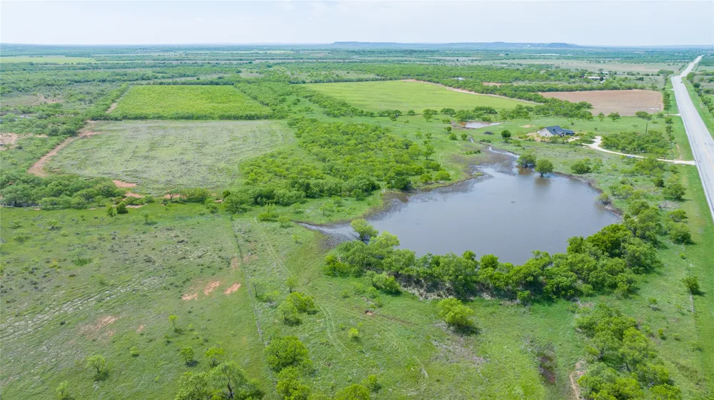 7416 Highway 84 Lawn, TX 79530
