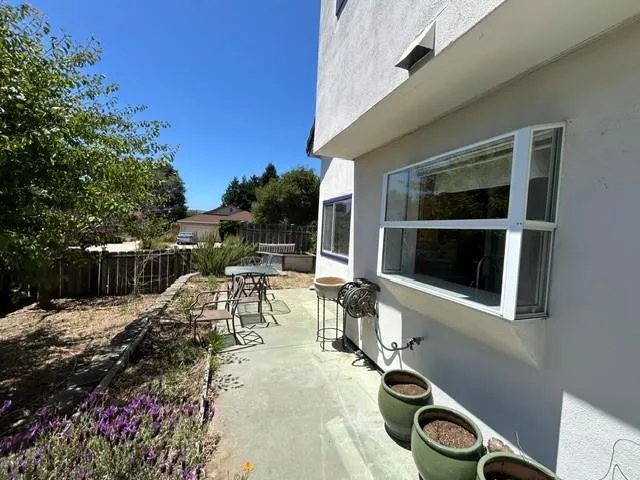1742 Grey Seal Road Santa Cruz, CA 95062