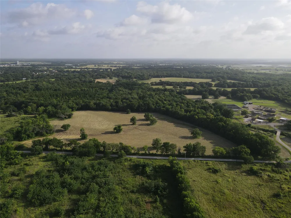 Seven Oaks Road Bonham, TX 75418
