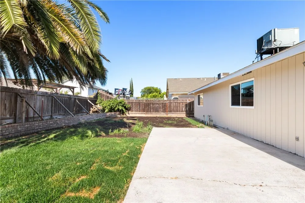2731 Yosemite Court Atwater, CA 95301