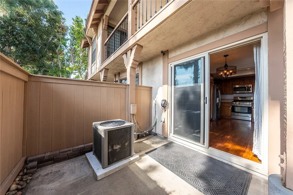 444 S Tustin #K3 Orange, CA 92866