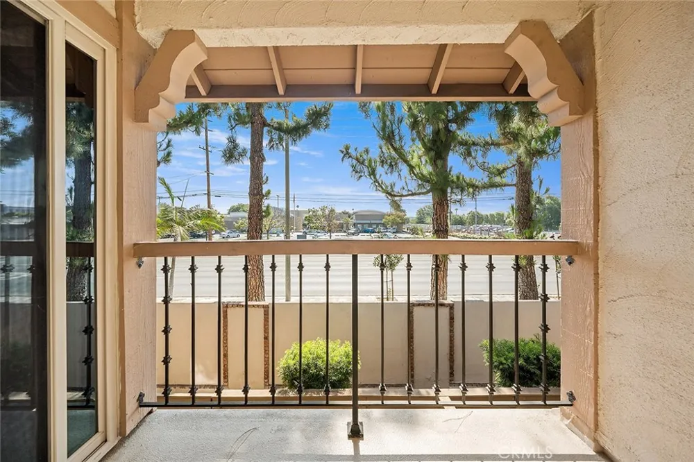 444 S Tustin #K3 Orange, CA 92866