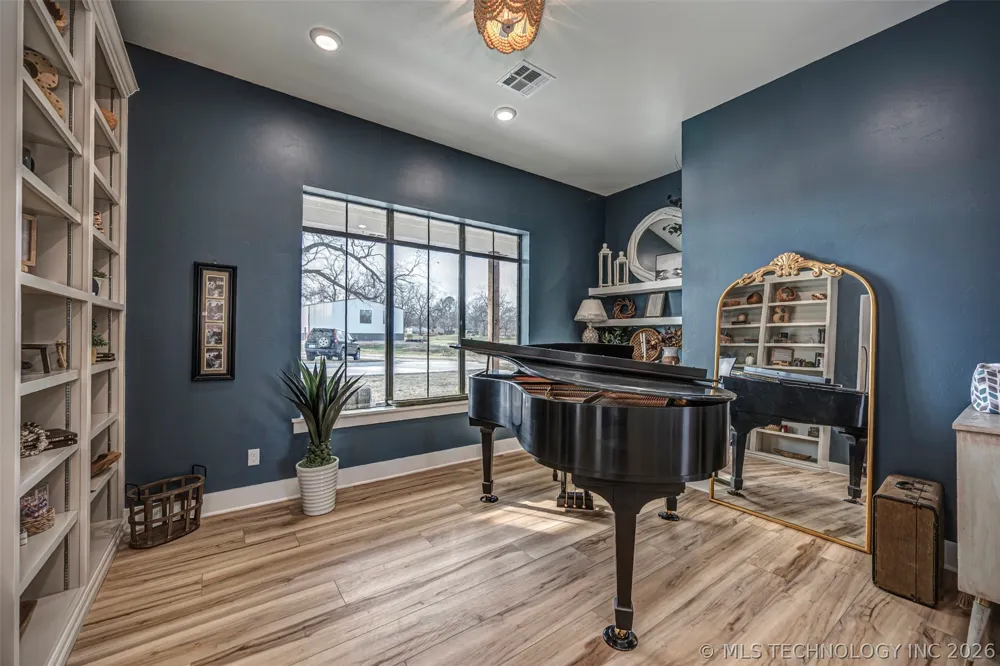 21670 County Road 3 Drive Stonewall, OK 74871