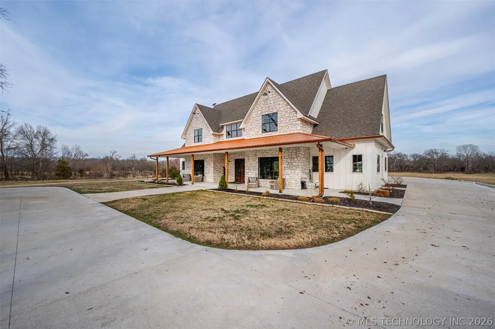 21670 County Road 3 Drive Stonewall, OK 74871