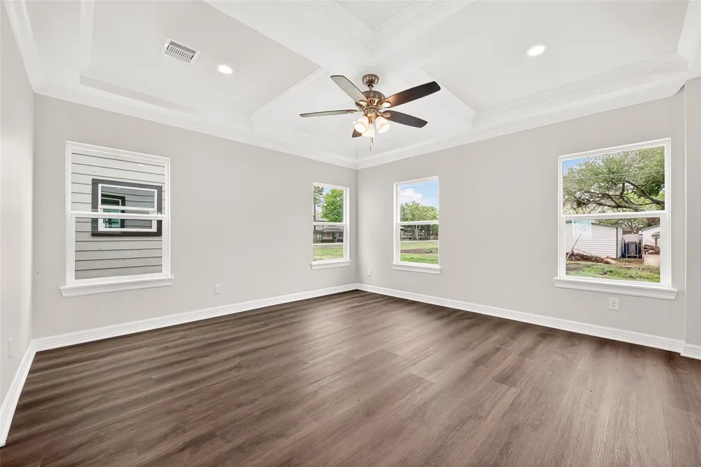 418 4th Street Beasley, TX 77417