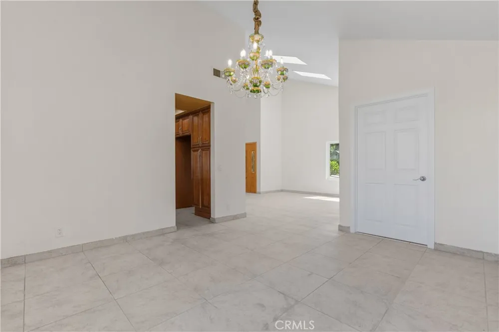986 Calle Primavera San Dimas, CA 91773