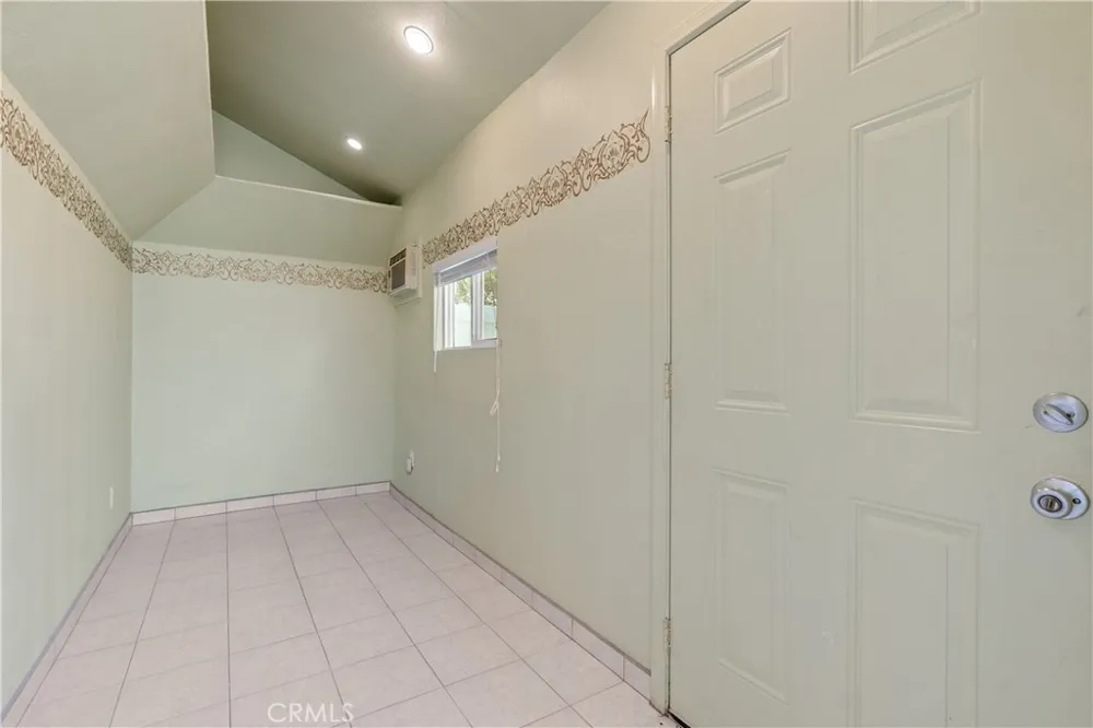 986 Calle Primavera San Dimas, CA 91773