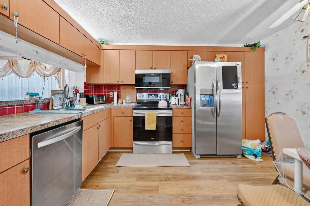 4587 Carambola Circle S #27218 Coconut Creek, FL 33066
