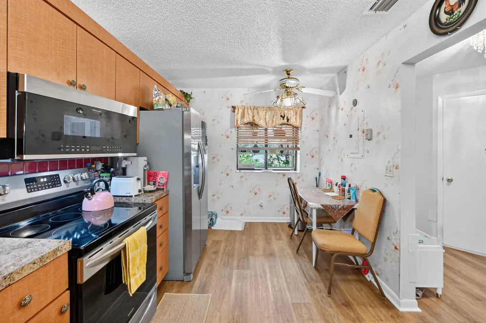 4587 Carambola Circle S #27218 Coconut Creek, FL 33066