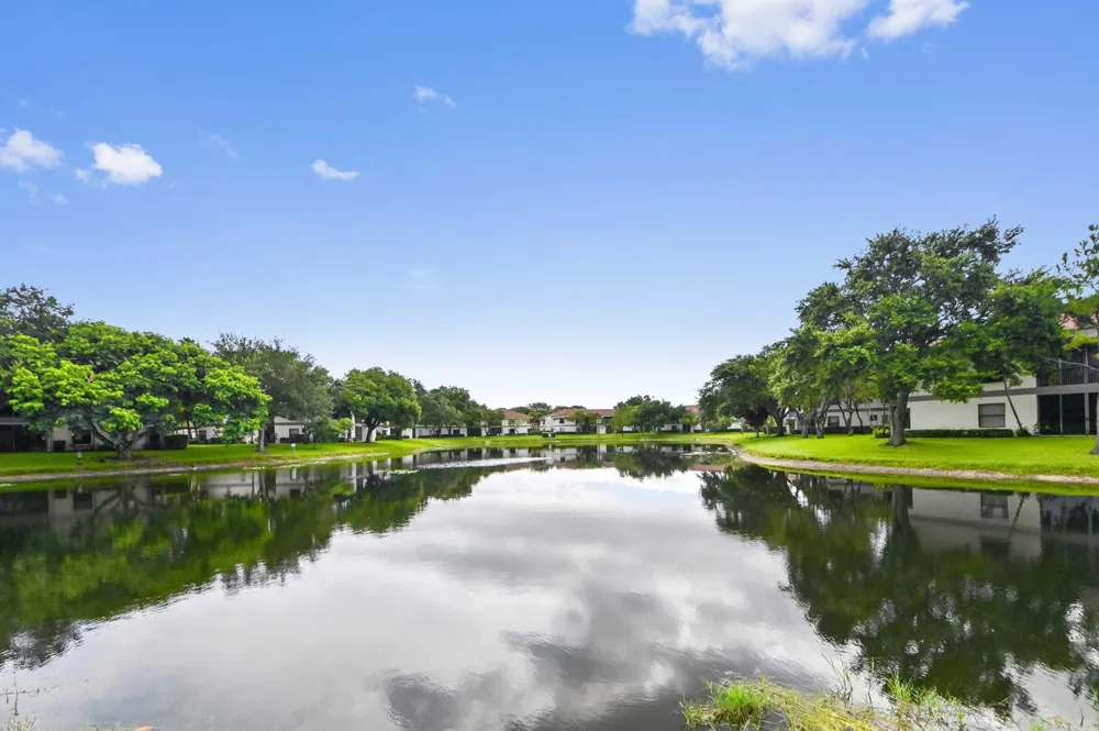 4587 Carambola Circle S #27218 Coconut Creek, FL 33066