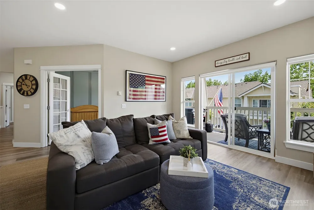 7705 Fairway Avenue SE #204 Snoqualmie, WA 98065