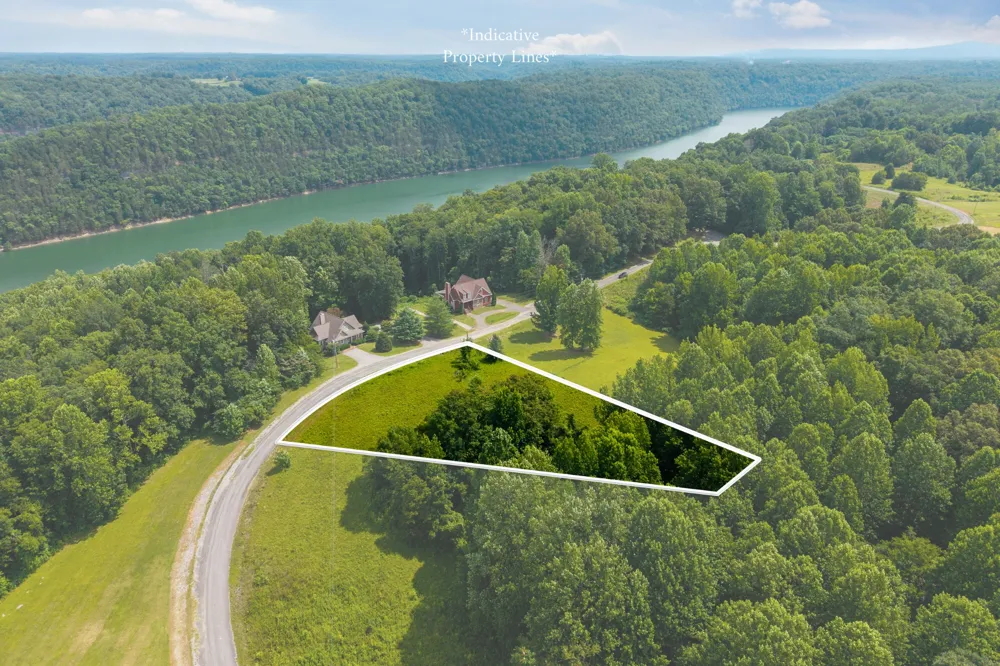 0 Summer Breeze Dr Smithville, TN 37166