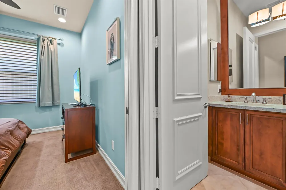 10540 Whitewind Circle Boynton Beach, FL 33473